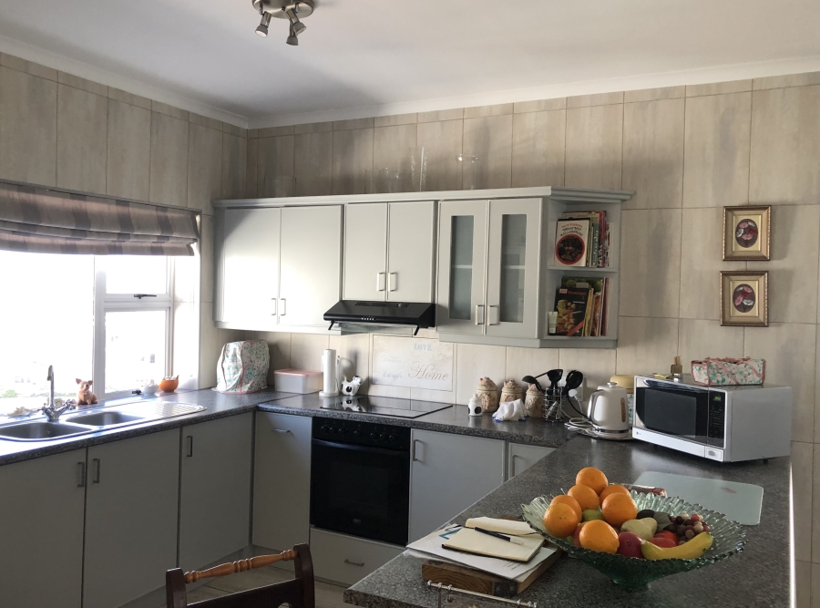 3 Bedroom Property for Sale in Strand North Western Cape